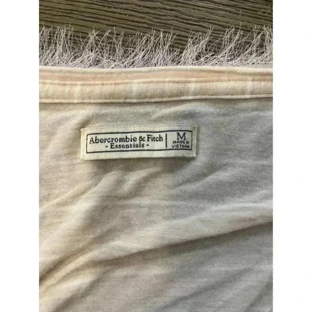 Women’s Abercrombie & Fitch Long Sleeve Shirt Size M